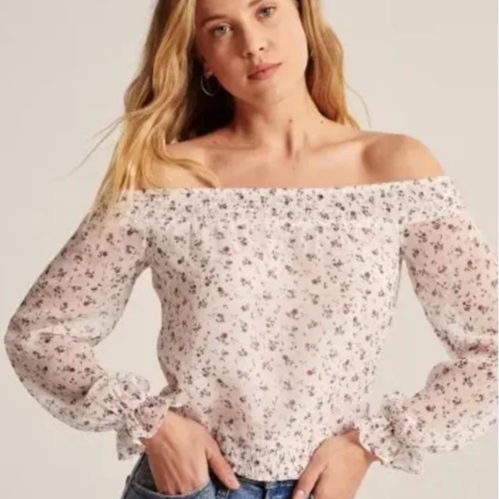 NWT Abercrombie Floral Off the Shoulder Top